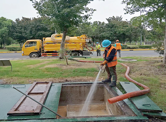 五寨化油池清理